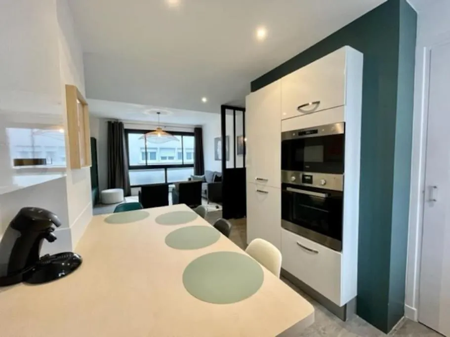 Appartement Centre Ville Au Calme, Belles Prestations Lorient